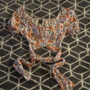 Floral Print Puff Sleeve Blouse